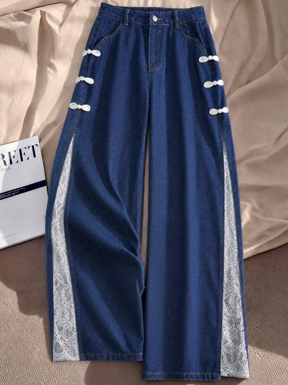 Blue Casual Women's Lace Patchwork Frog Button Pocket Loose Fit Jeans
